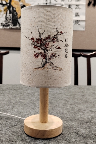 梅魂砺洁（作者：陈俏）_副本.jpg